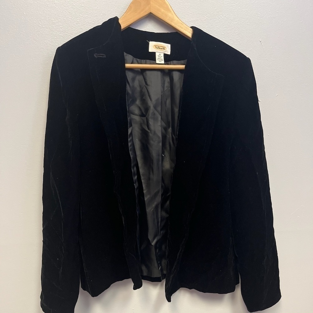 🚨CLEARANCE 0124-113 Black Valore Talbots Blazer